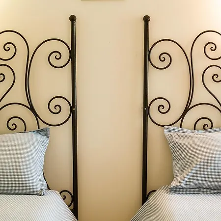 Les Collines Iduki Aparthotel 4*