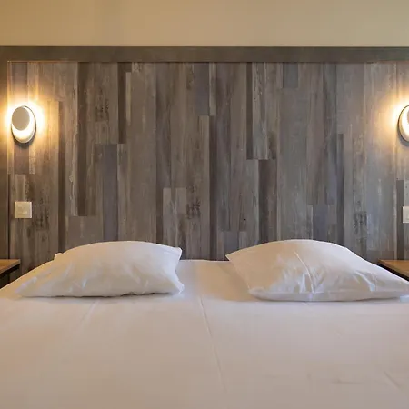 Les Collines Iduki Apartmanhotel