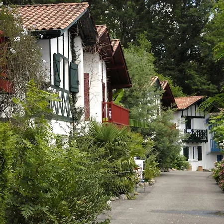 Les Collines Iduki 4* La Bastide-Clairence