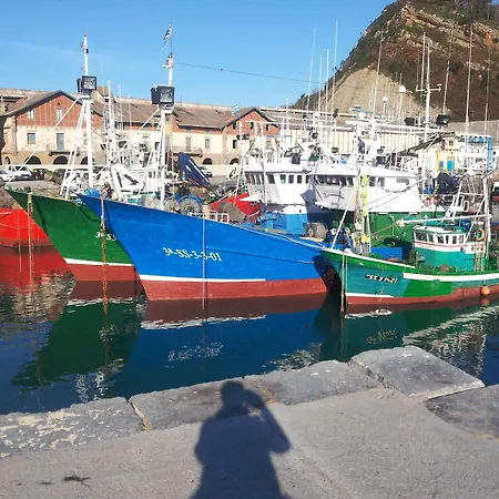 Les Collines Iduki מלון דירות 4*