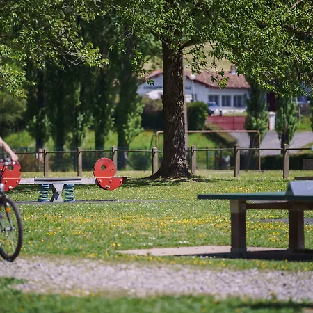 Hotel apartamentowy Les Collines Iduki 4*