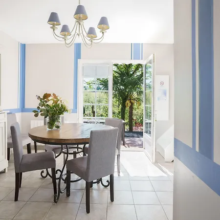 Lejlighedshotel Les Collines Iduki 4*