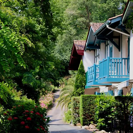 Les Collines Iduki Aparthotel 4*