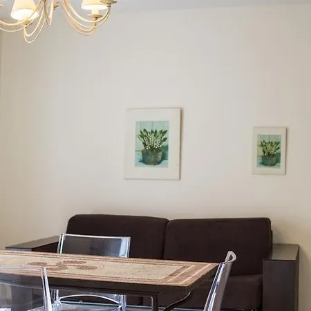 Apartahotel Les Collines Iduki 4*