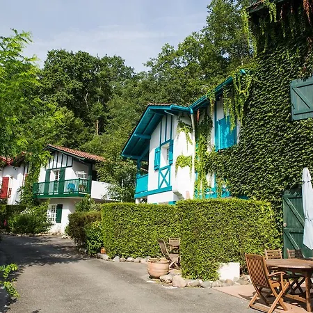 Apartmanhotel Les Collines Iduki 4*