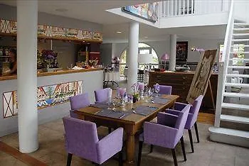 Aparthotel Les Collines Iduki
