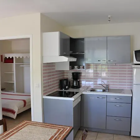 Les Collines Iduki Apartmanhotel 4*