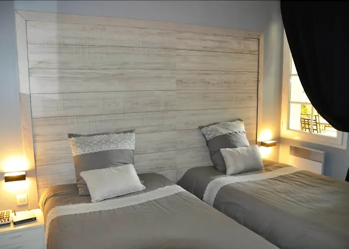 Les Collines Iduki Aparthotel 4*