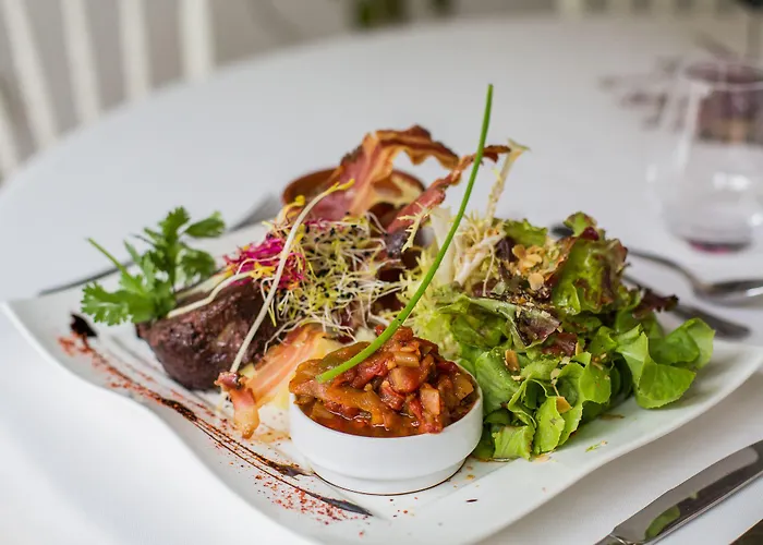 Les Collines Iduki Aparthotel