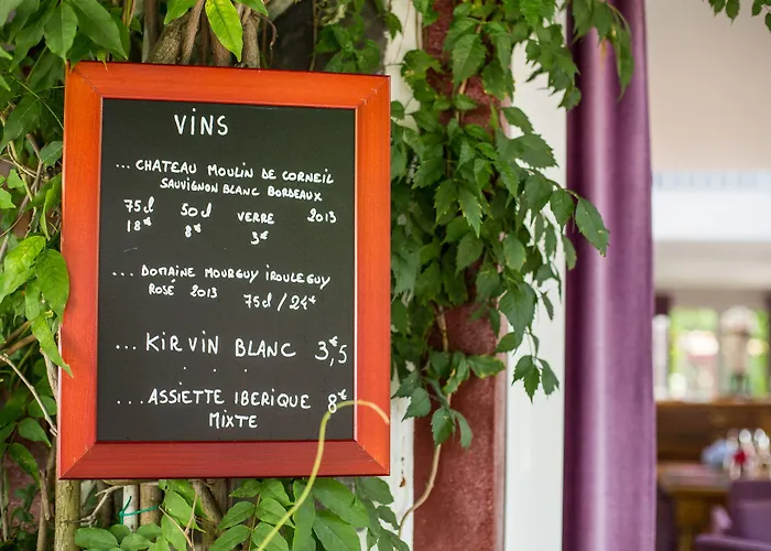 Aparthotel Les Collines Iduki