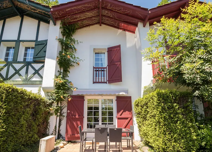 Les Collines Iduki 4*